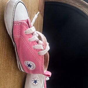 Converse Kids Pink and White Sneakers toddler 4 comfortable walking shoes